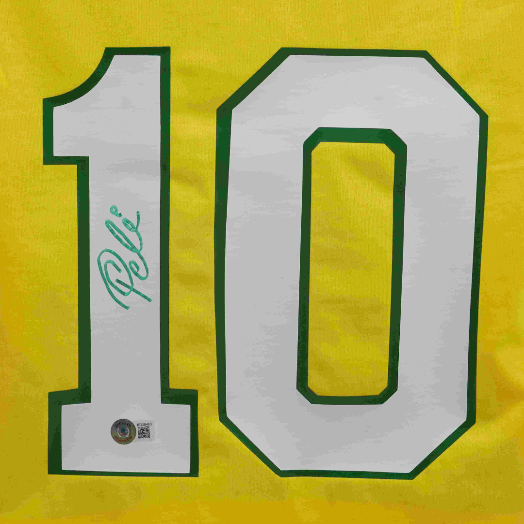 Pele Signed Vintage Brazil FC Home Soccer Jersey #10 with Beckett COA